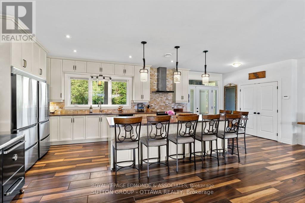 1448 Woito Station Road, Laurentian Valley, ON