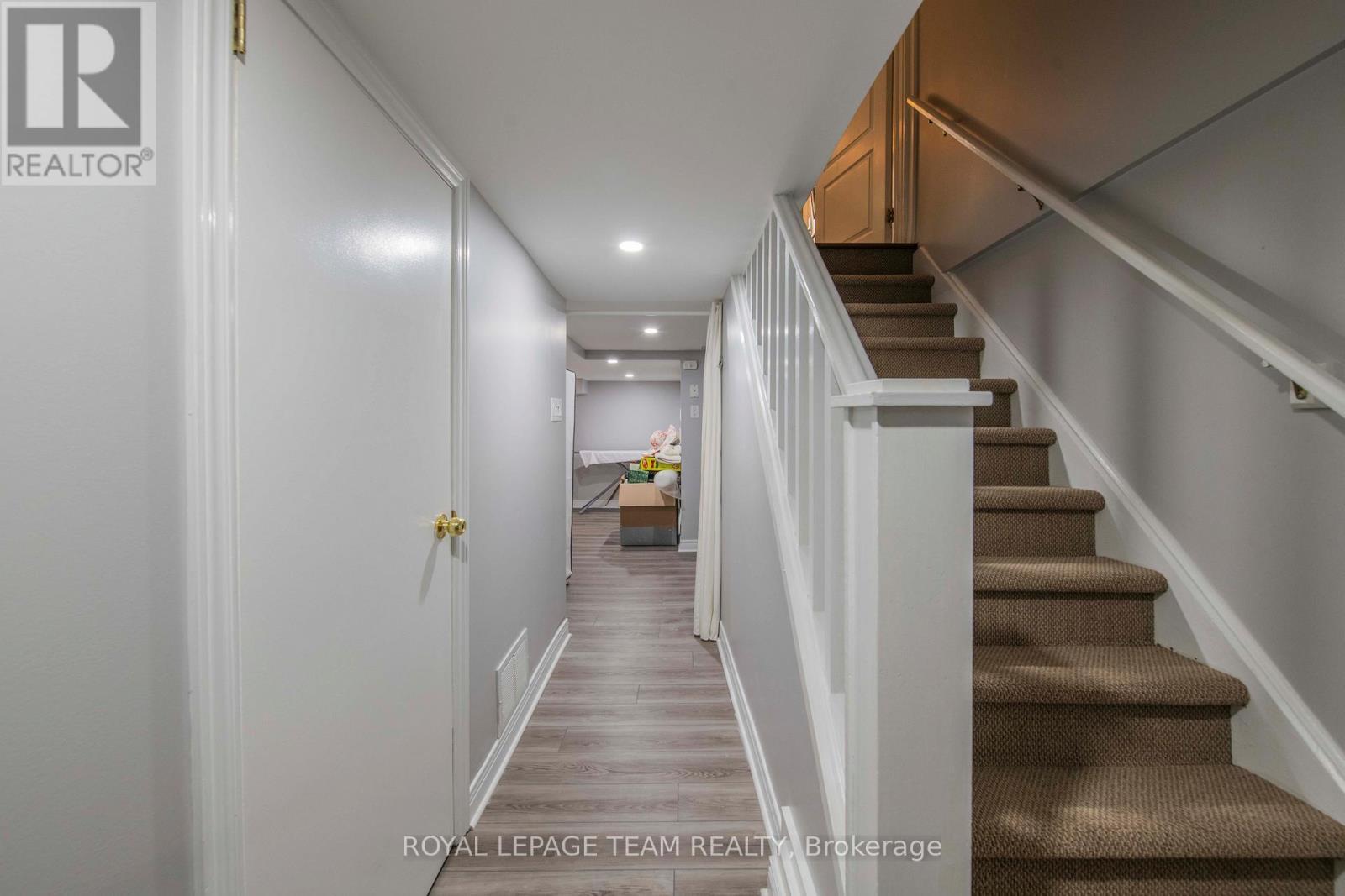 60 Goulburn Avenue, Ottawa, ON - Indoor Photo Showing Other Room