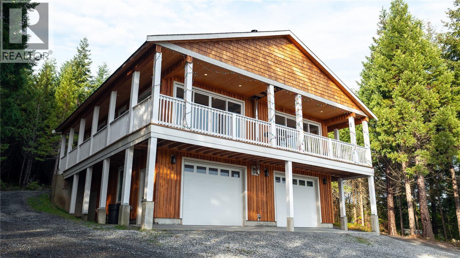 1550 Olympic Dr, Shawnigan Lake, BC - Outdoor