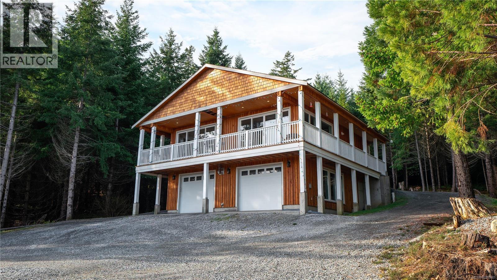 1550 Olympic Dr, Shawnigan Lake, BC - Outdoor