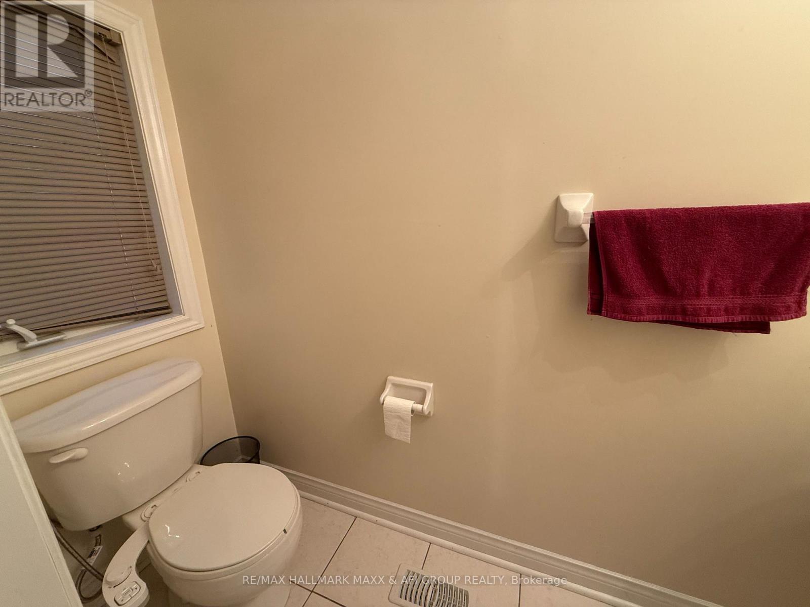 40 Chatterson Street, Whitby, ON - Indoor Photo Showing Bathroom
