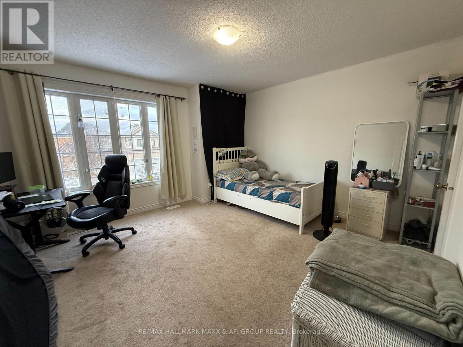 40 Chatterson Street, Whitby, ON - Indoor Photo Showing Bedroom
