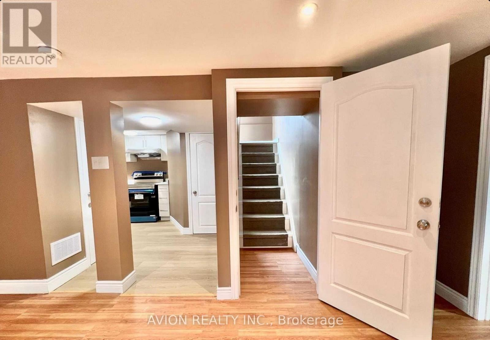 878 West Shore Boulevard, Pickering, ON - Indoor Photo Showing Other Room