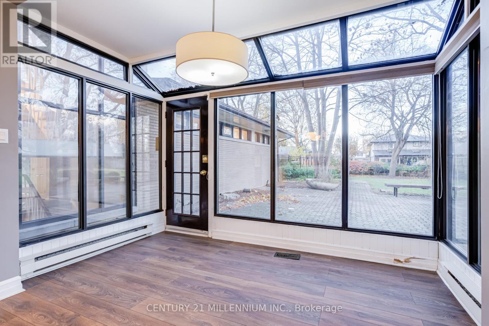 200 Main Street S, Brampton, ON - Indoor Photo Showing Other Room