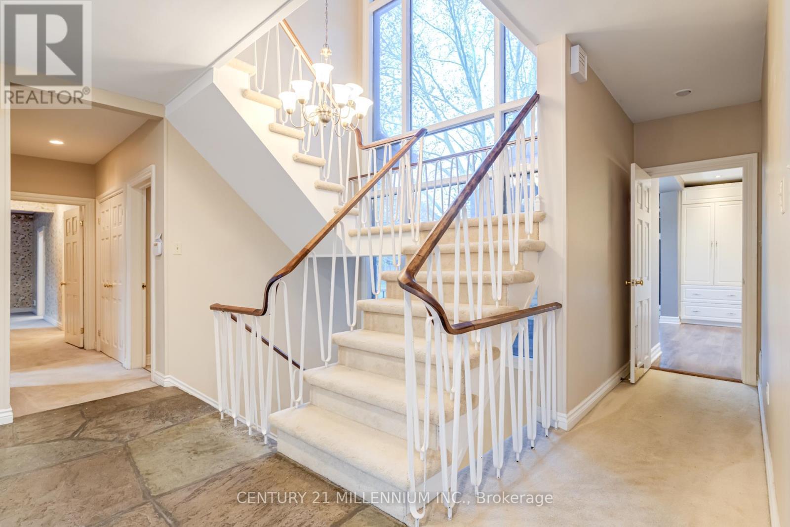 200 Main Street S, Brampton, ON - Indoor Photo Showing Other Room