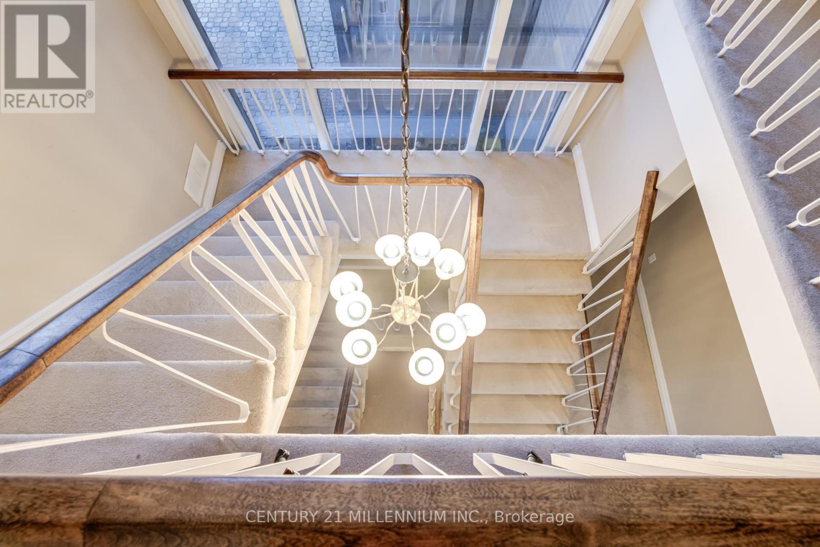 200 Main Street S, Brampton, ON - Indoor Photo Showing Other Room