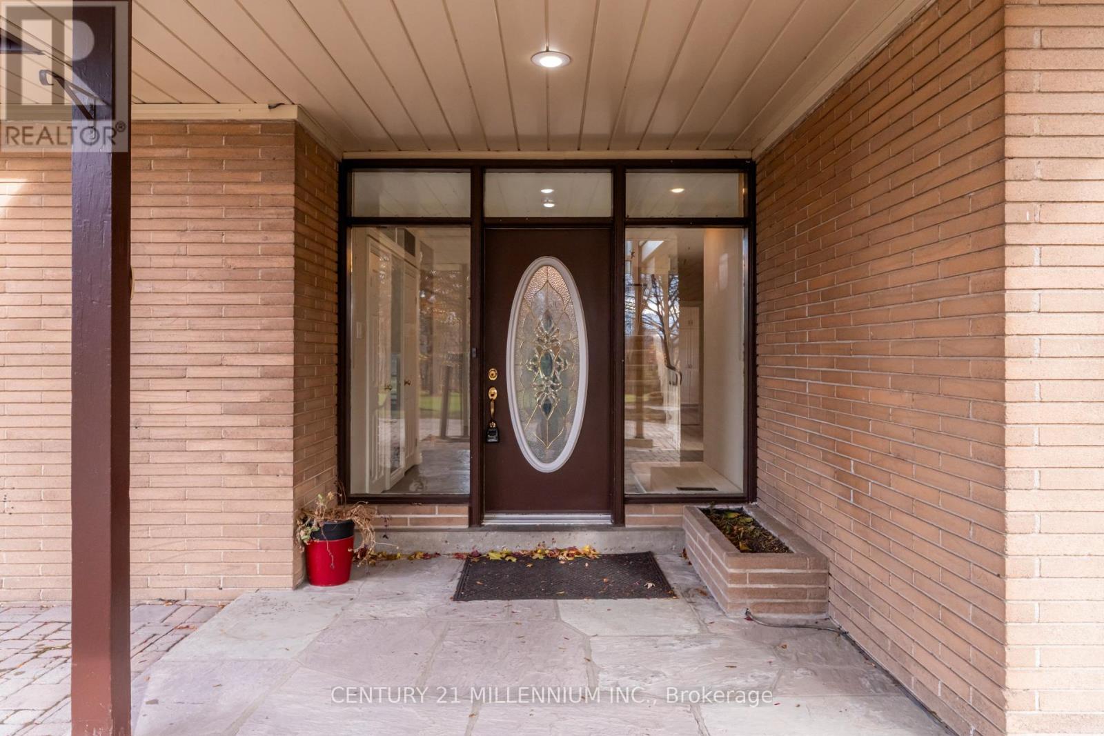 200 Main Street S, Brampton, ON - Photo Showing Other Room