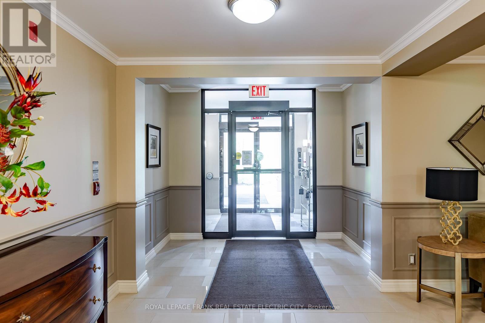 105 - 869 Clonsilla Avenue, Peterborough (Otonabee Ward 1), ON - Indoor Photo Showing Other Room