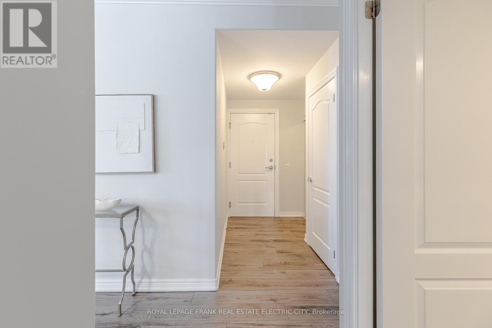 105 - 869 Clonsilla Avenue, Peterborough (Otonabee Ward 1), ON - Photo Showing Other Room