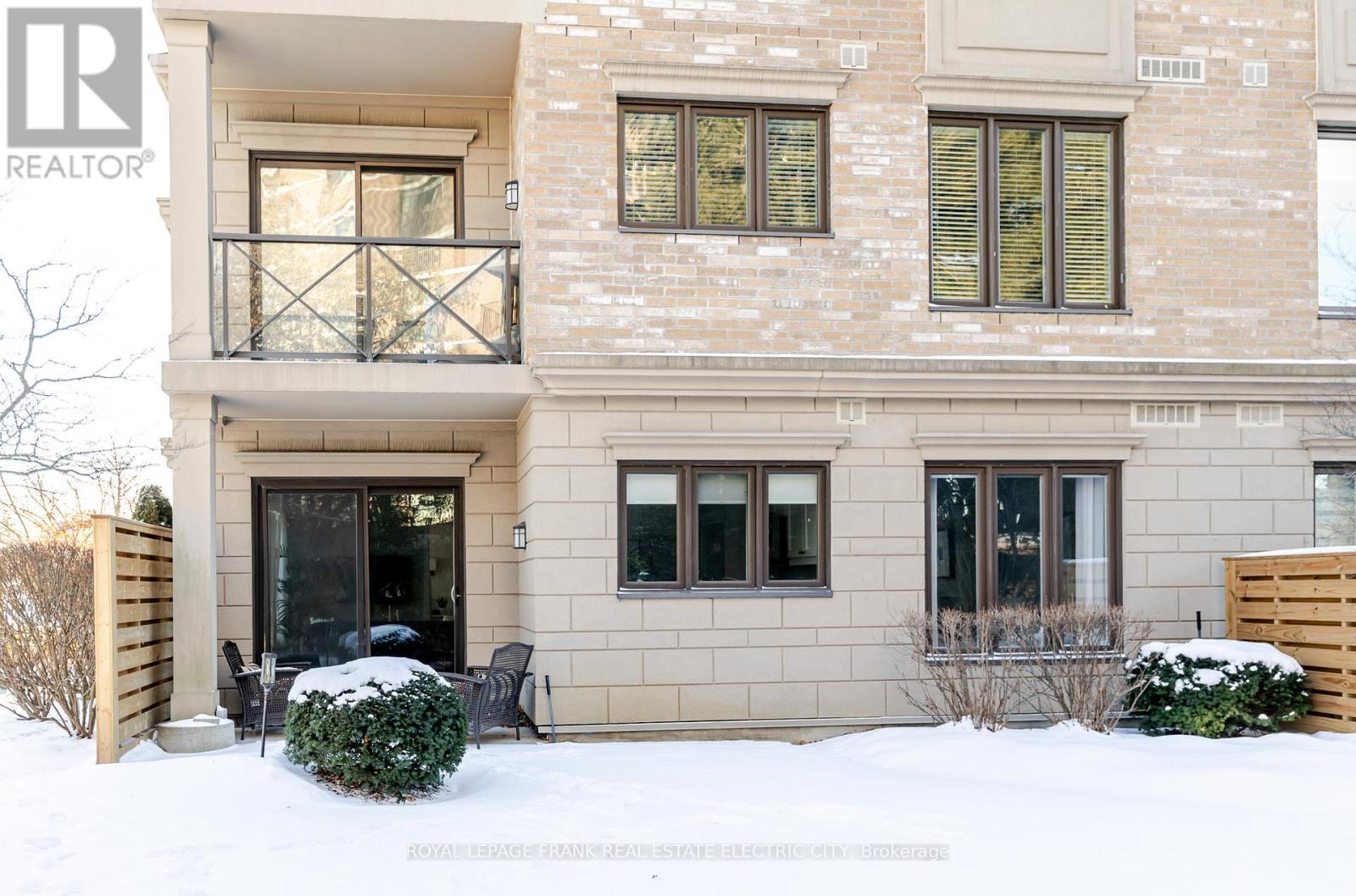 105 - 869 Clonsilla Avenue, Peterborough (Otonabee Ward 1), ON - Outdoor