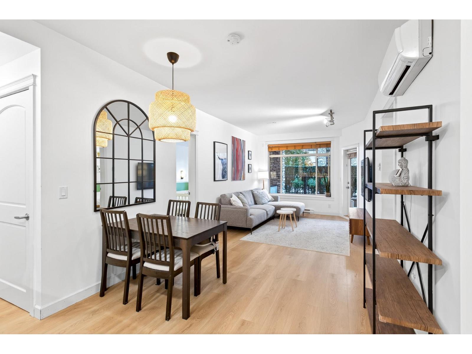 139 8288 207A Street, Langley, BC - Indoor