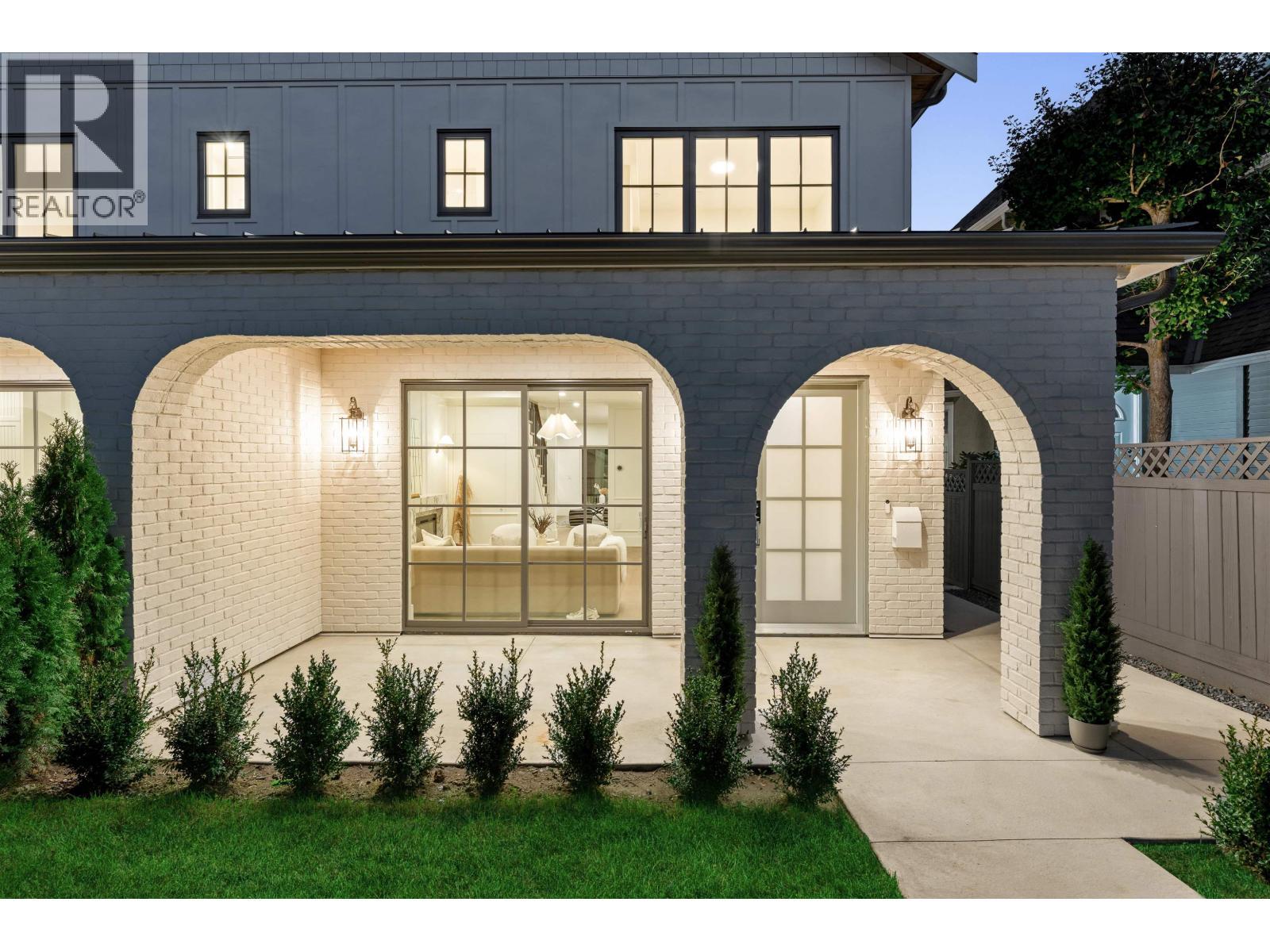 1759 W 16Th Avenue, Vancouver, BC - Outdoor