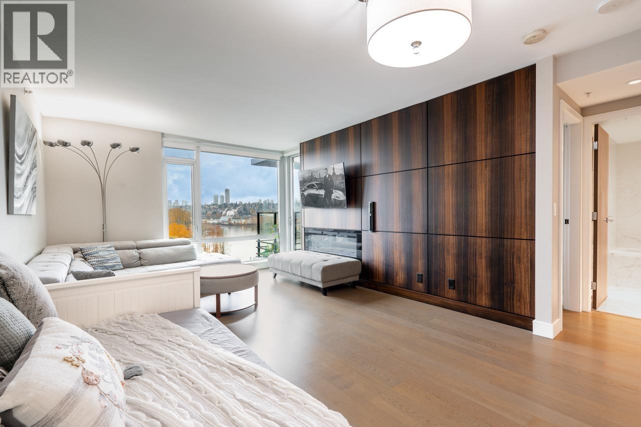 1302 210 Salter Street, New Westminster, BC - Indoor