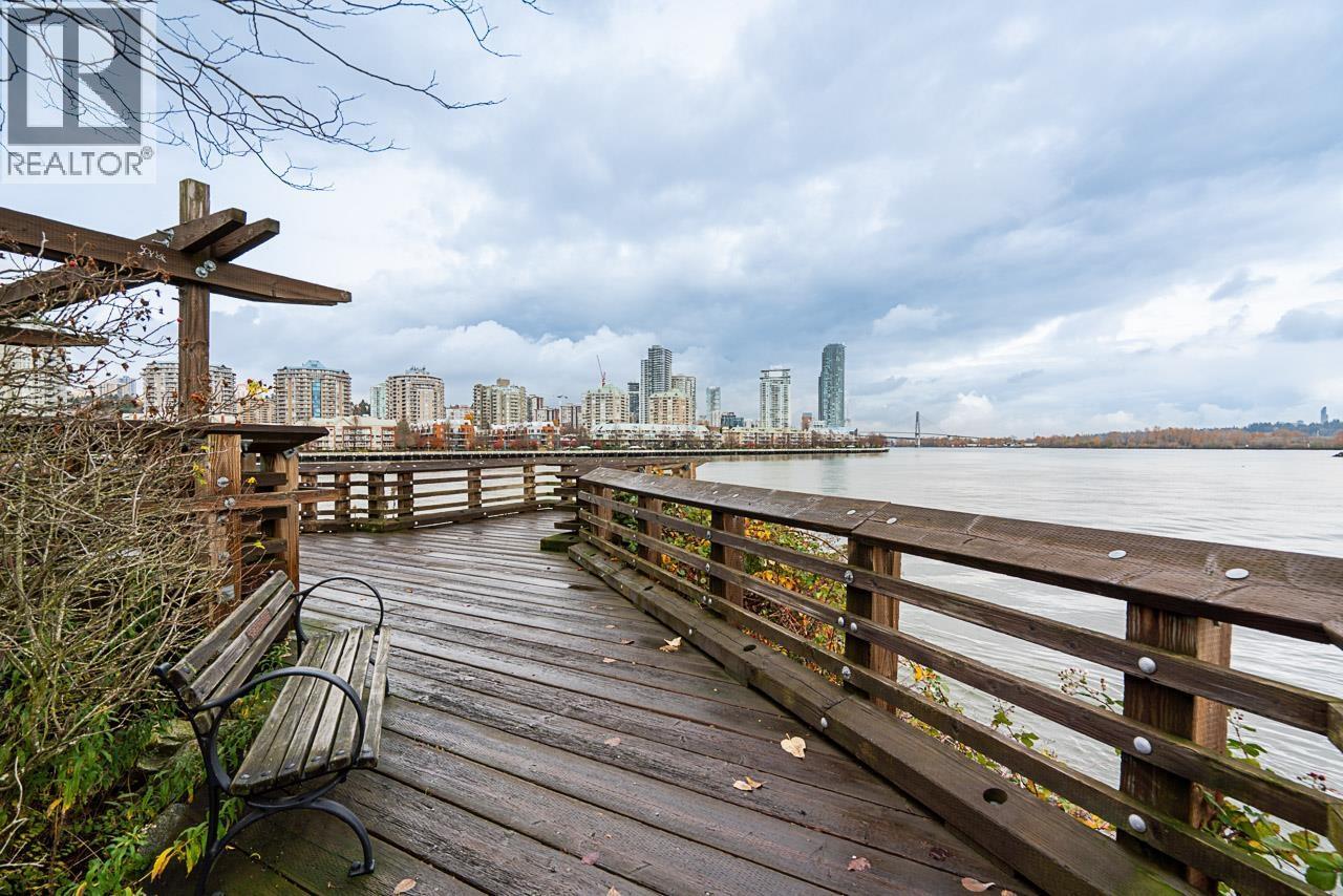 1302 210 Salter Street, New Westminster, BC - Outdoor With Body Of Water