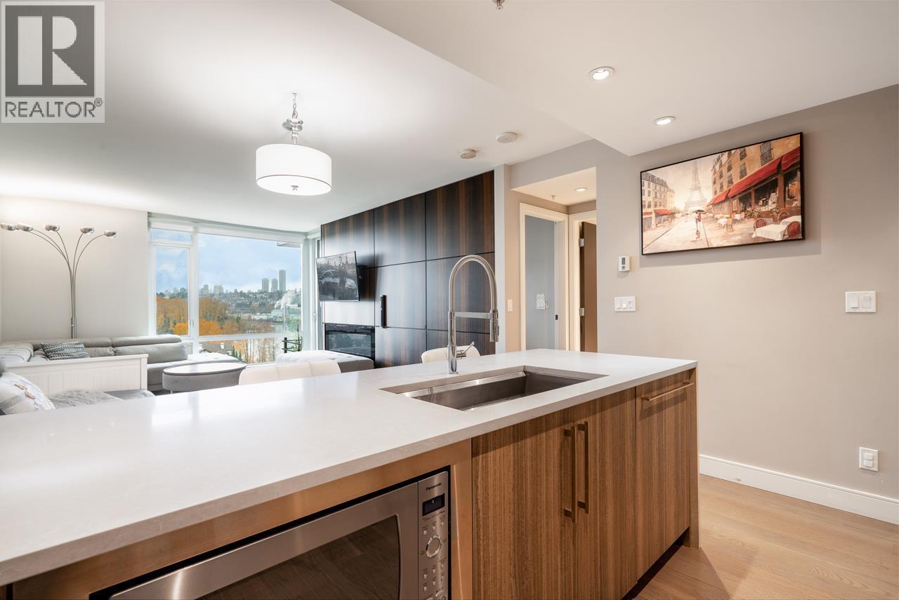 1302 210 Salter Street, New Westminster, BC - Indoor Photo Showing Kitchen