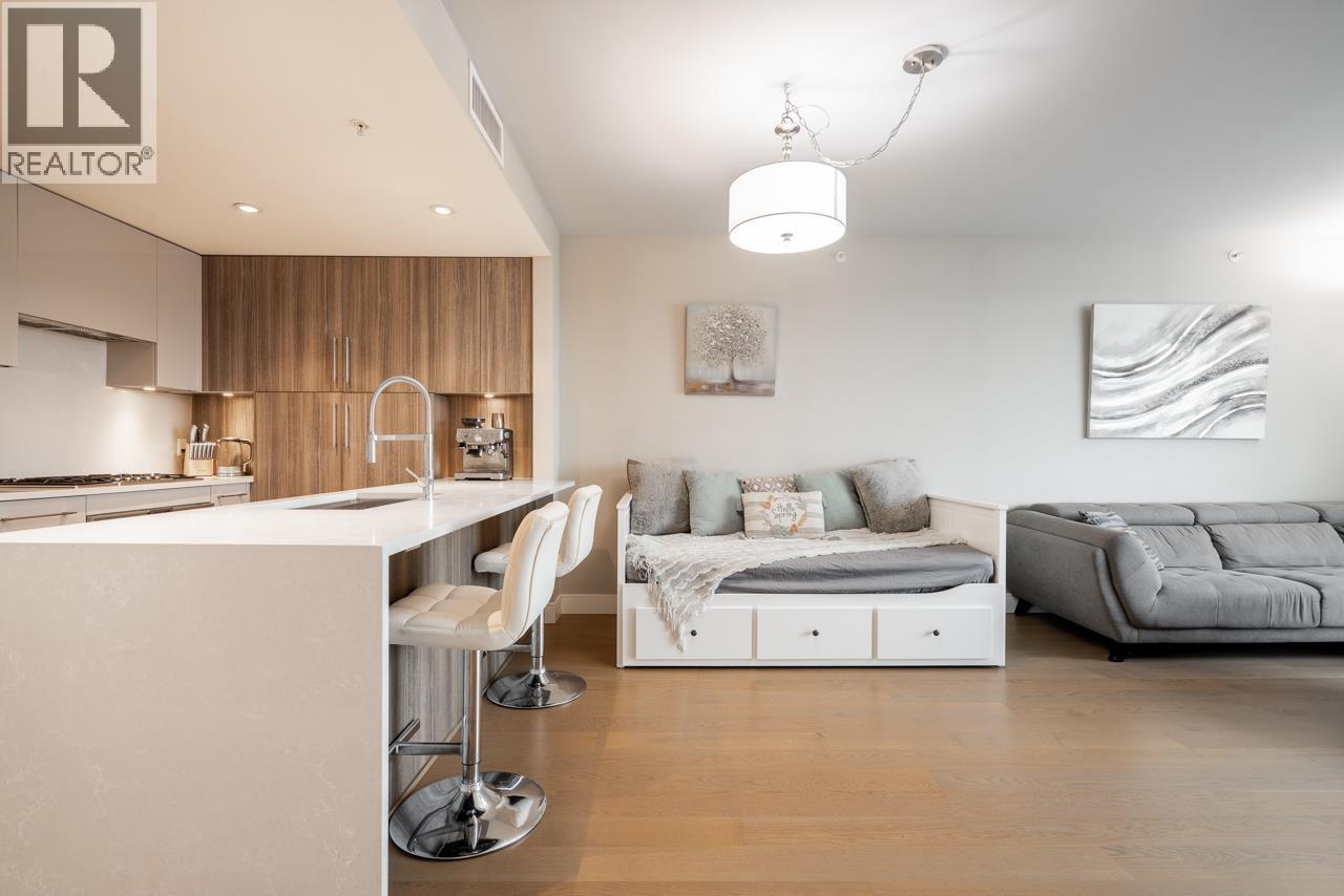 1302 210 Salter Street, New Westminster, BC - Indoor