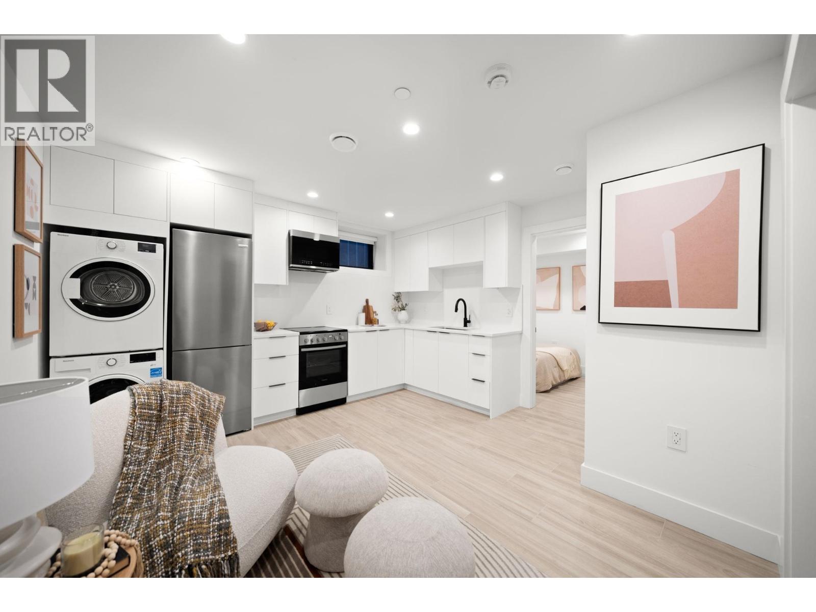 2 2791 W 21St Avenue, Vancouver, BC - Indoor Photo Showing Kitchen