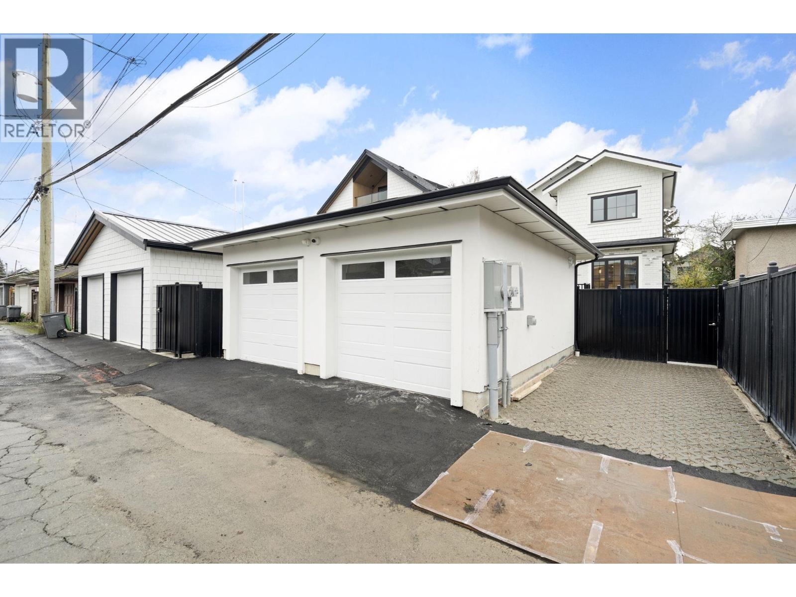 2 2791 W 21St Avenue, Vancouver, BC - Outdoor With Exterior