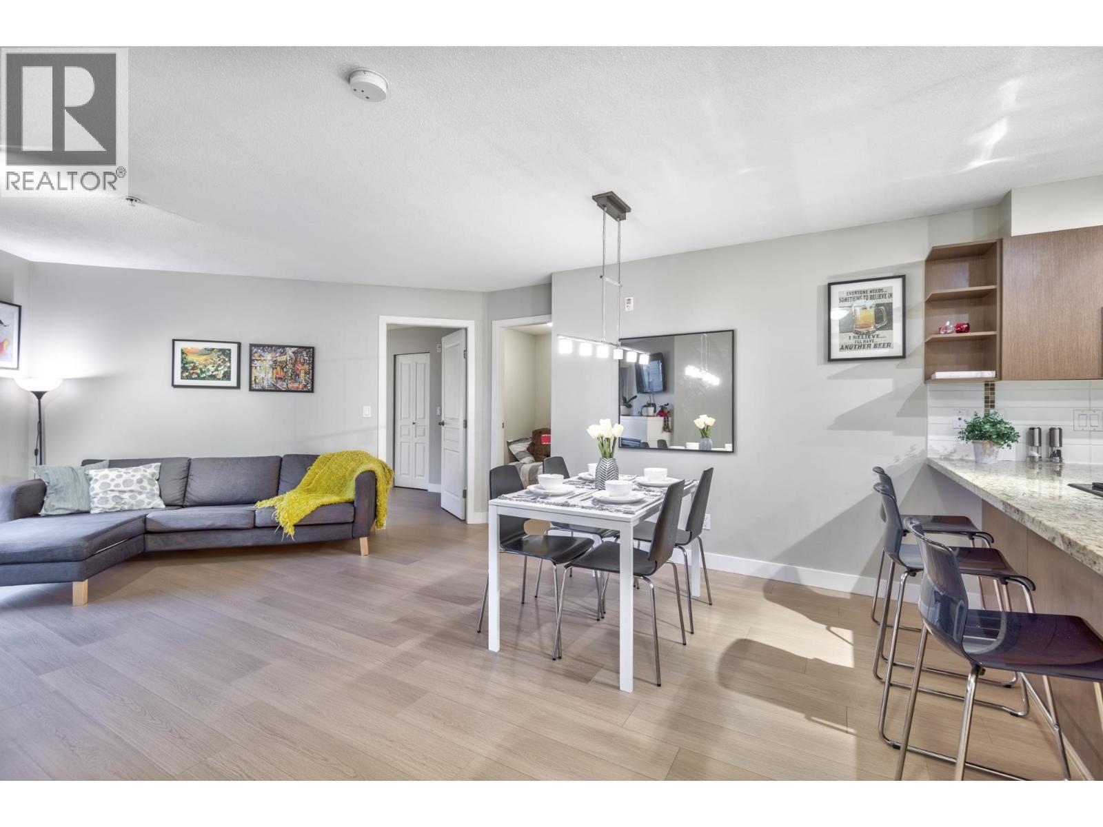 209 2088 Beta Avenue, Burnaby, BC - Indoor