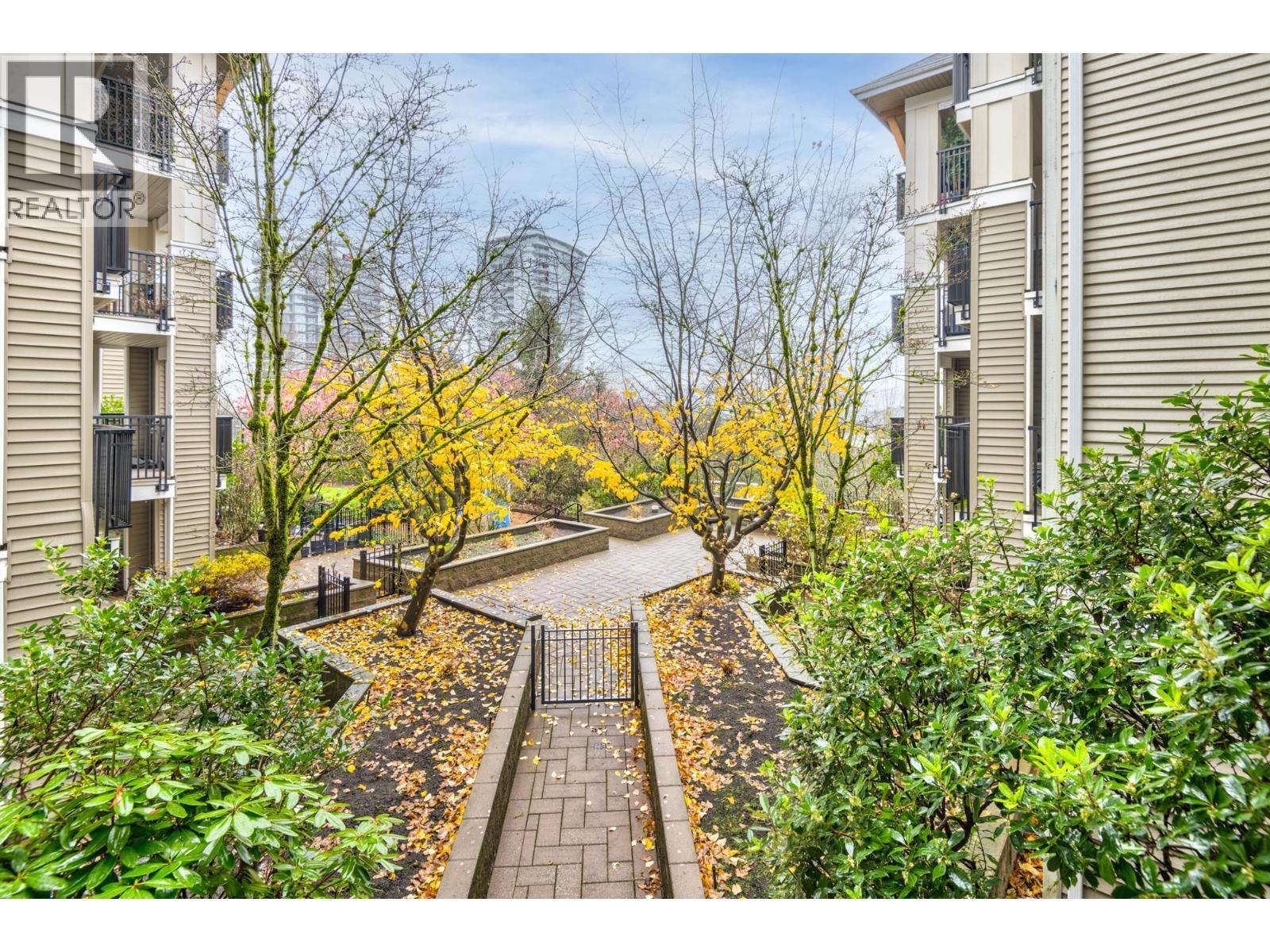 209 2088 Beta Avenue, Burnaby, BC - Outdoor