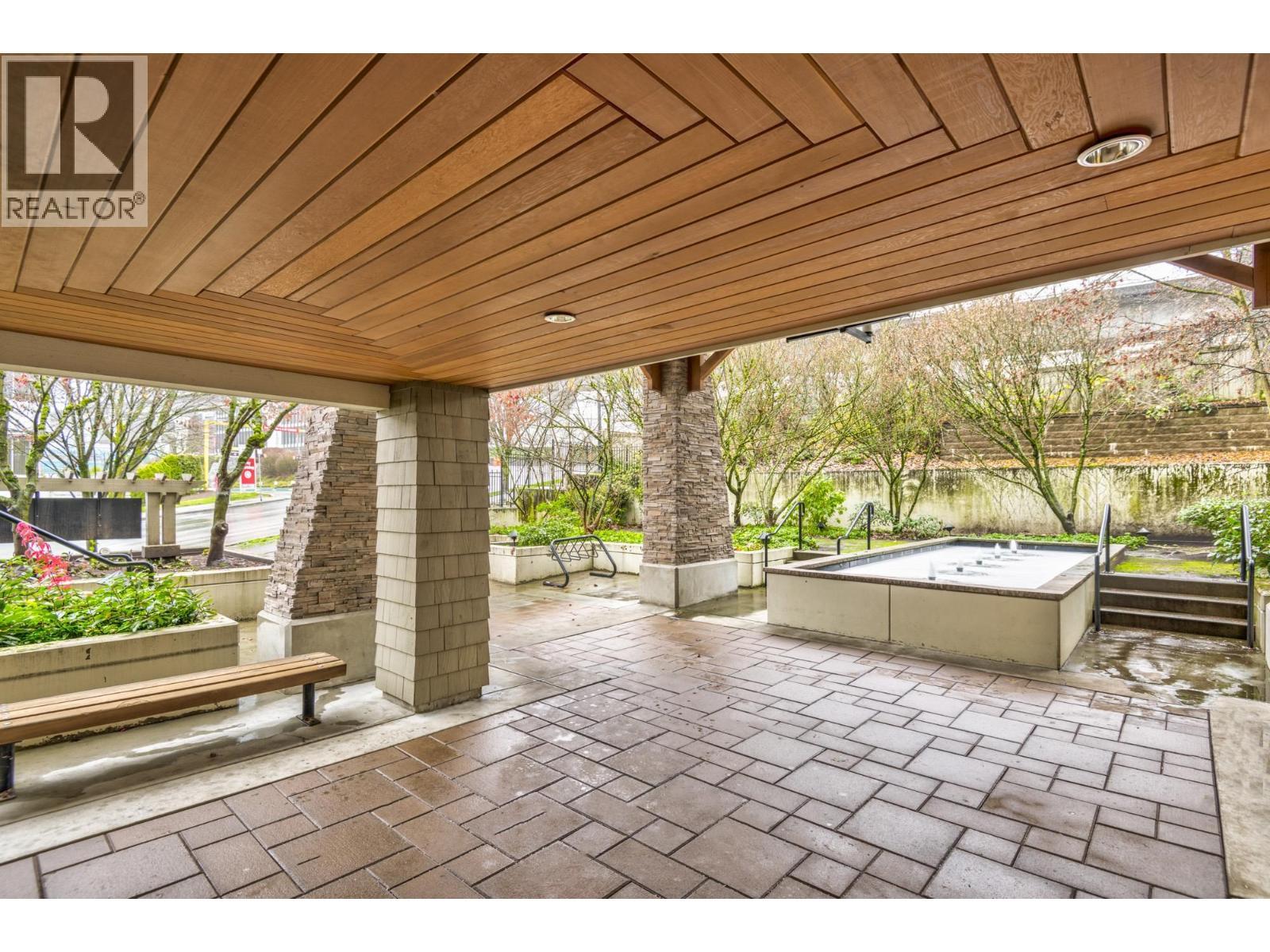 209 2088 Beta Avenue, Burnaby, BC - Outdoor With Deck Patio Veranda