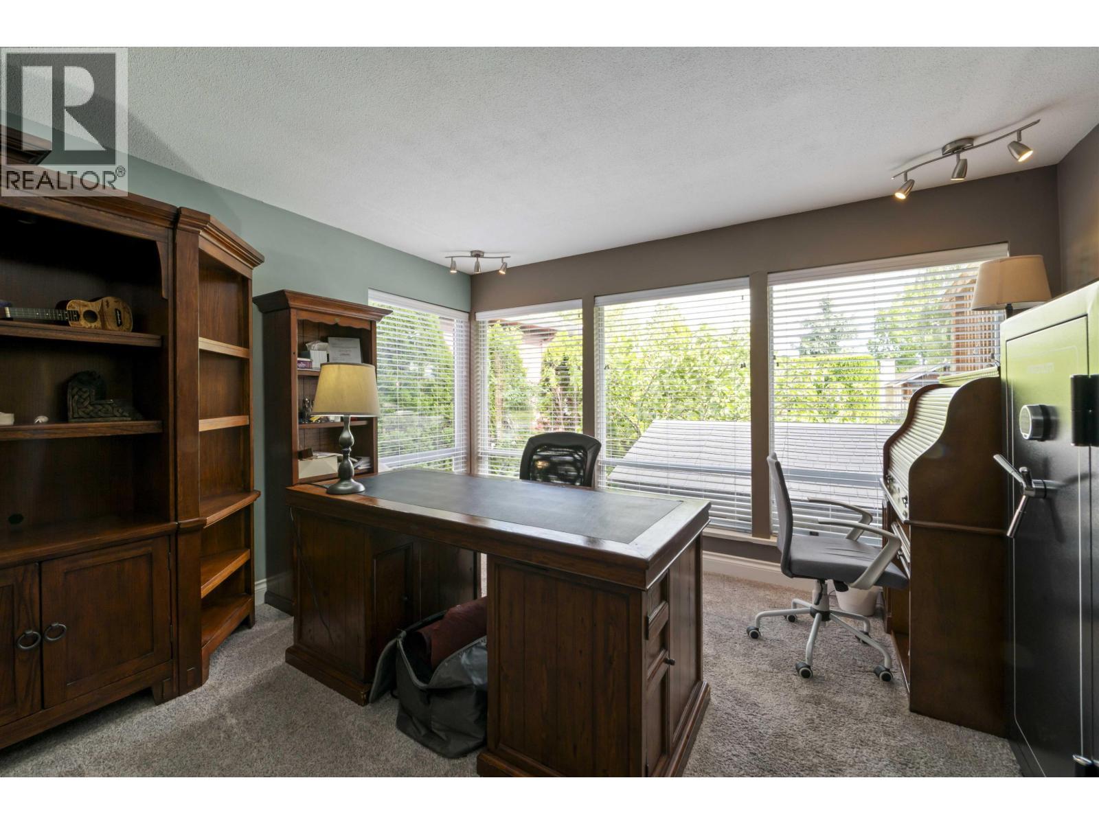 21469 126 Avenue, Maple Ridge, BC - Indoor Photo Showing Office