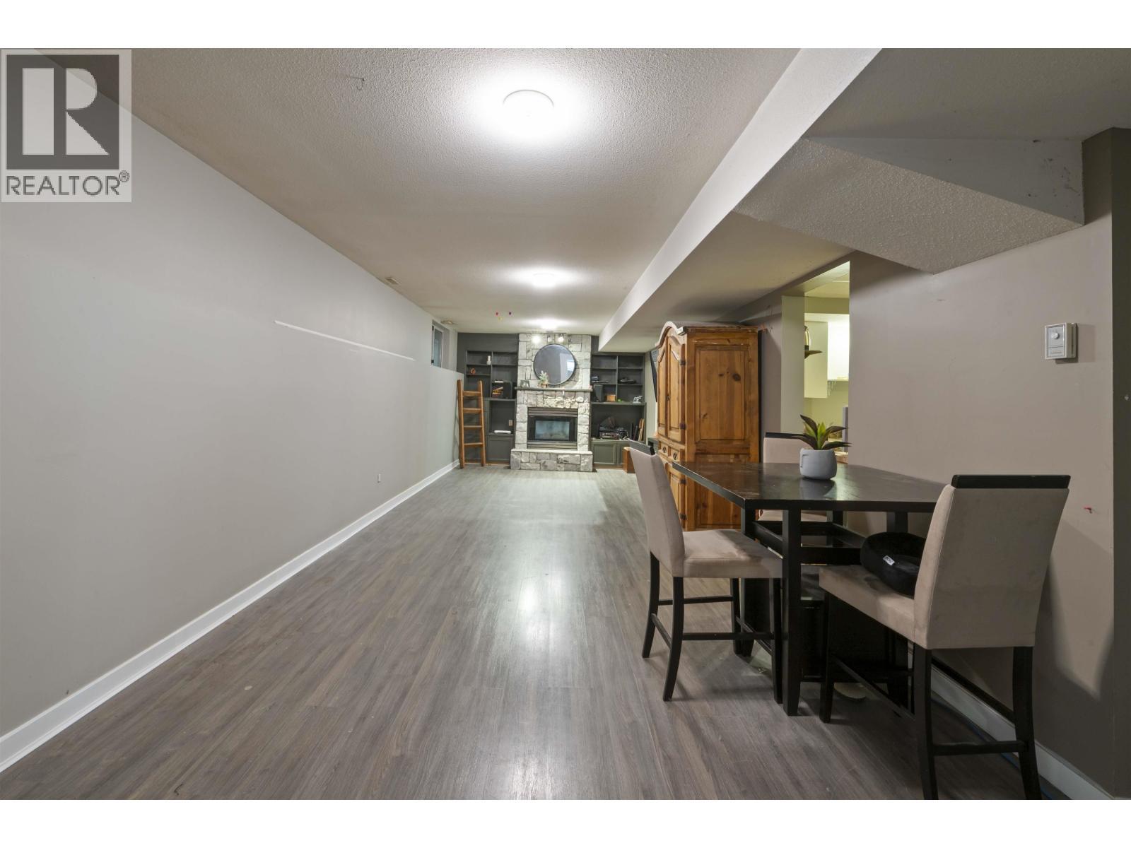21469 126 Avenue, Maple Ridge, BC - Indoor Photo Showing Dining Room