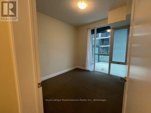 140 - 16 Concord Place, Grimsby (Grimsby Beach), ON - Indoor Photo Showing Other Room