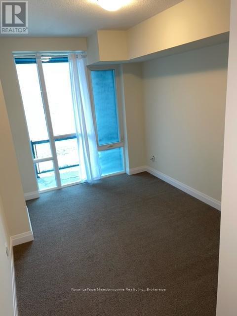 140 - 16 Concord Place, Grimsby (Grimsby Beach), ON - Indoor Photo Showing Other Room