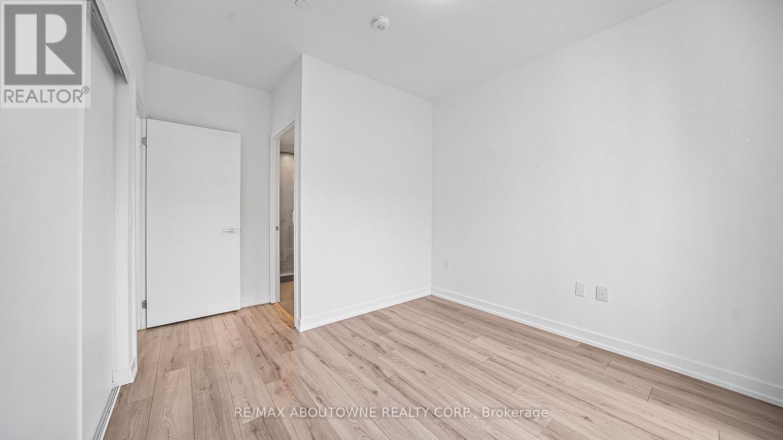 Ph 1007 - 1195 The Queensway Avenue, Toronto, ON - Indoor Photo Showing Other Room