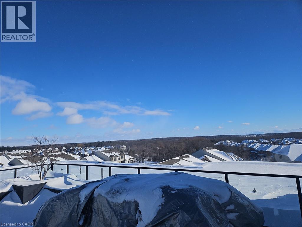 249 Grey Silo Road Unit# 301, Waterloo, ON - Outdoor With View