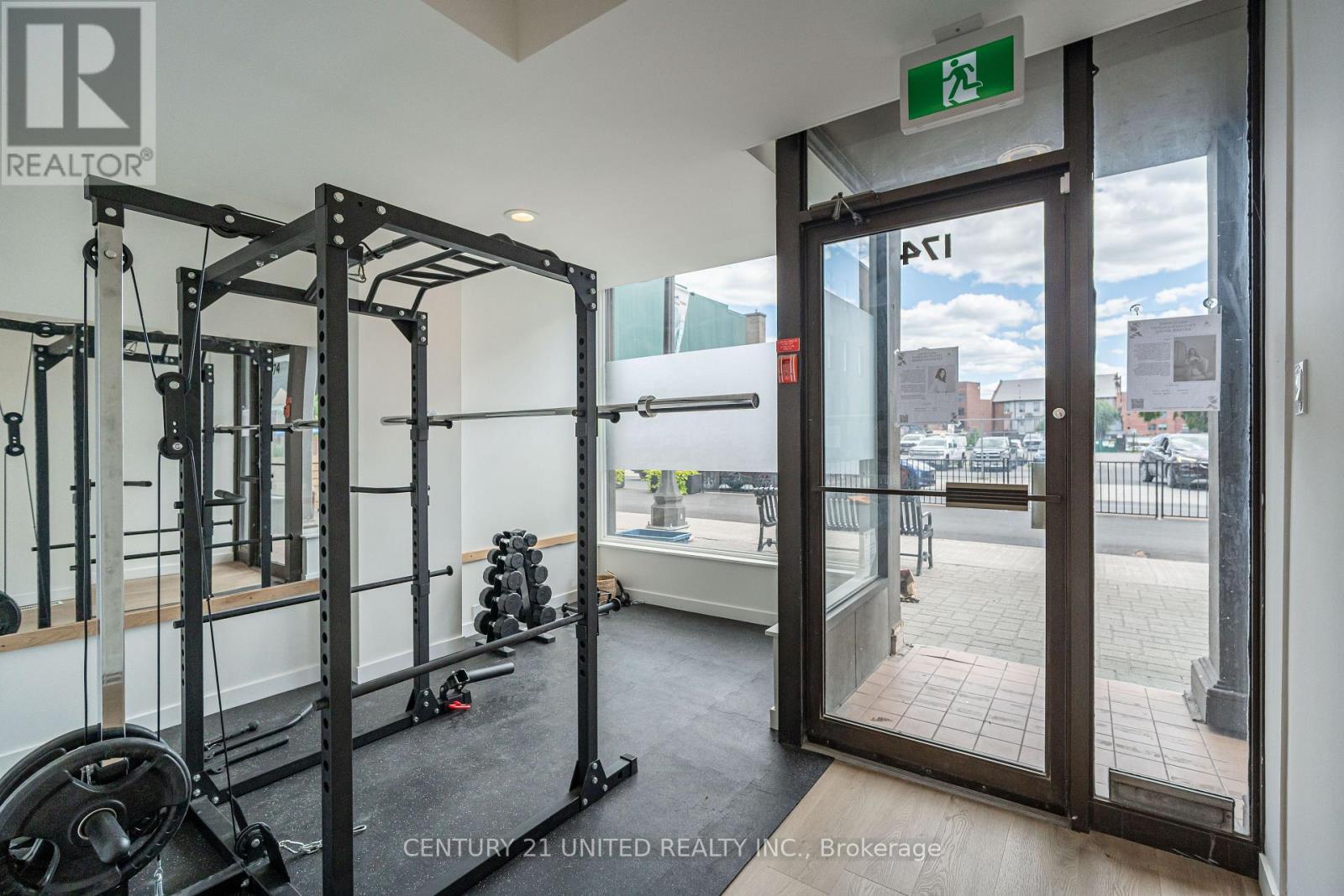 174-176 Hunter Street W, Peterborough (Town Ward 3), ON