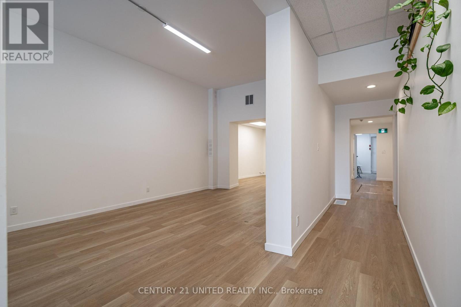 174-176 Hunter Street W, Peterborough (Town Ward 3), ON