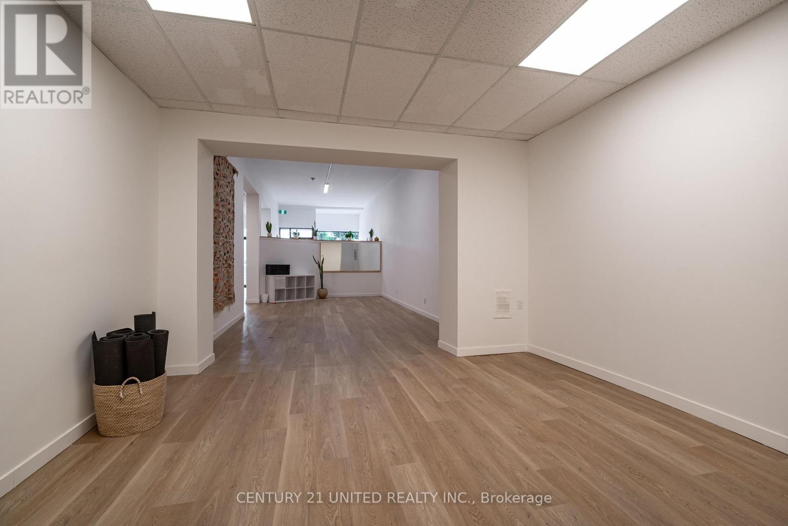 174-176 Hunter Street W, Peterborough (Town Ward 3), ON