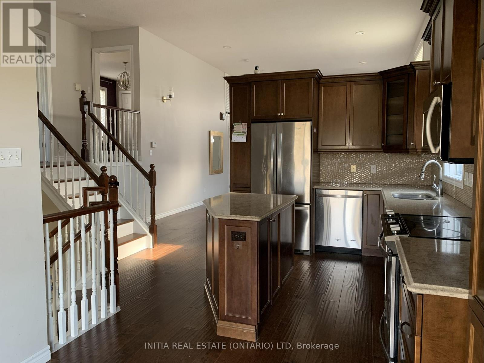 1283 Nicole Avenue, London North (North C), ON - Indoor Photo Showing Kitchen