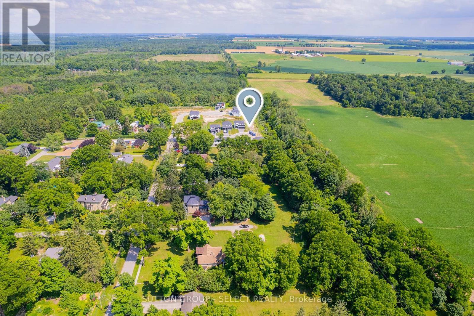 Located on edge of family friendly Parkhill - 200 Eagle Street, North Middlesex (Parkhill), ON