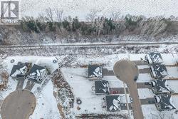 No neighbours to the south -