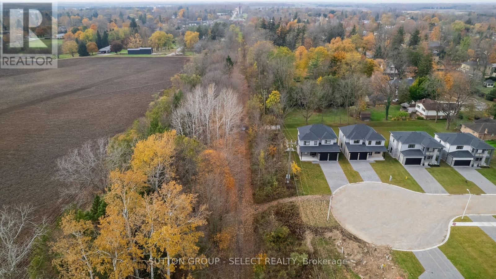 Beautiful Merritt Estates - 200 Eagle Street, North Middlesex (Parkhill), ON