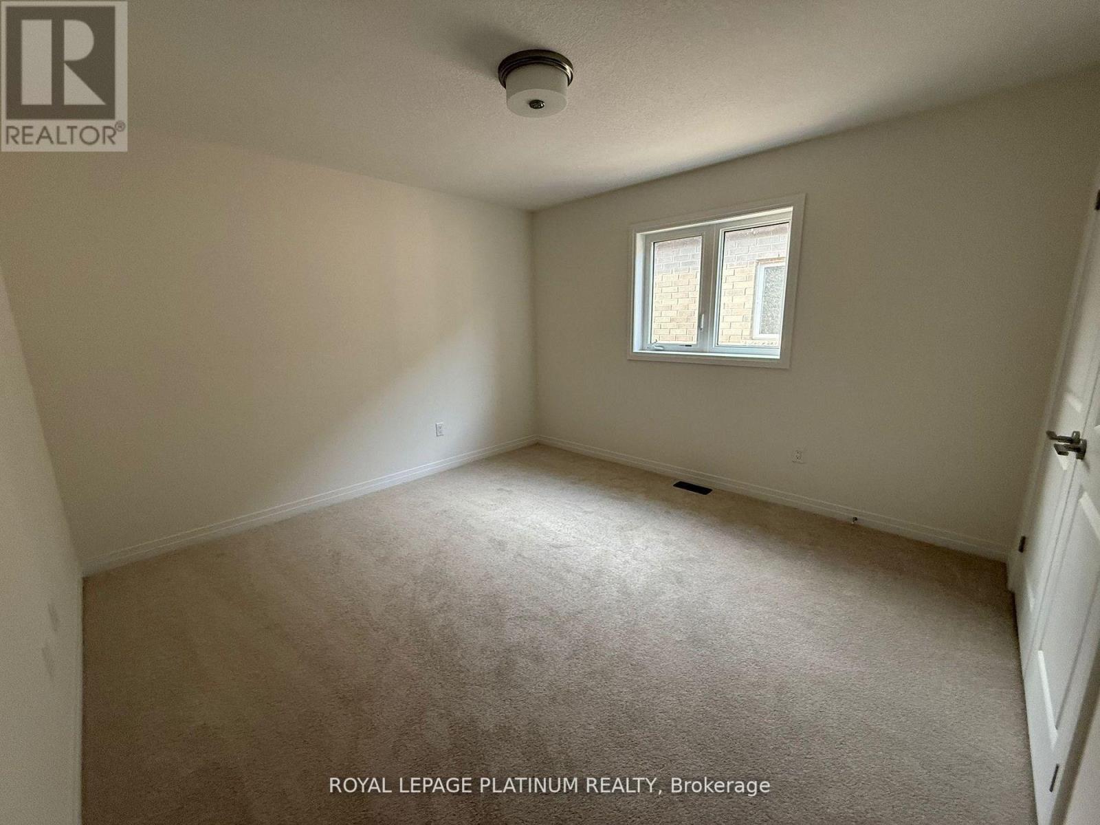 43 Mckernan Avenue, Brantford, ON - Indoor Photo Showing Other Room