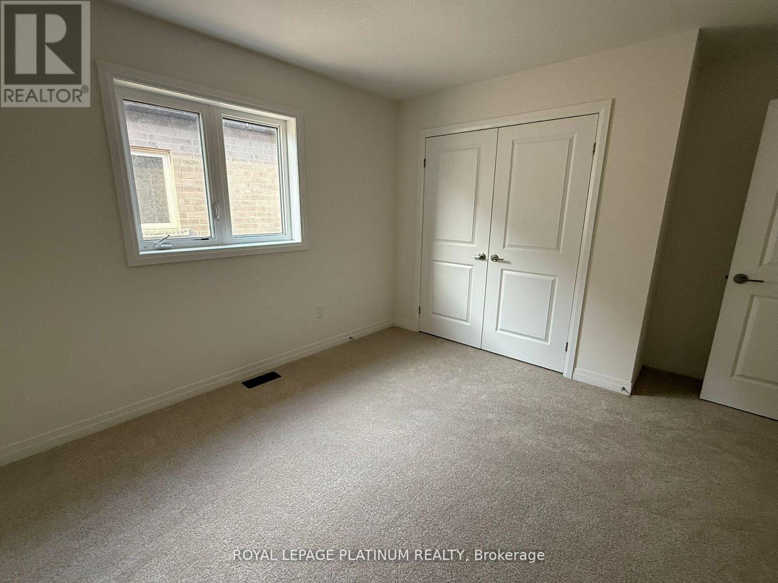 43 Mckernan Avenue, Brantford, ON - Indoor Photo Showing Other Room