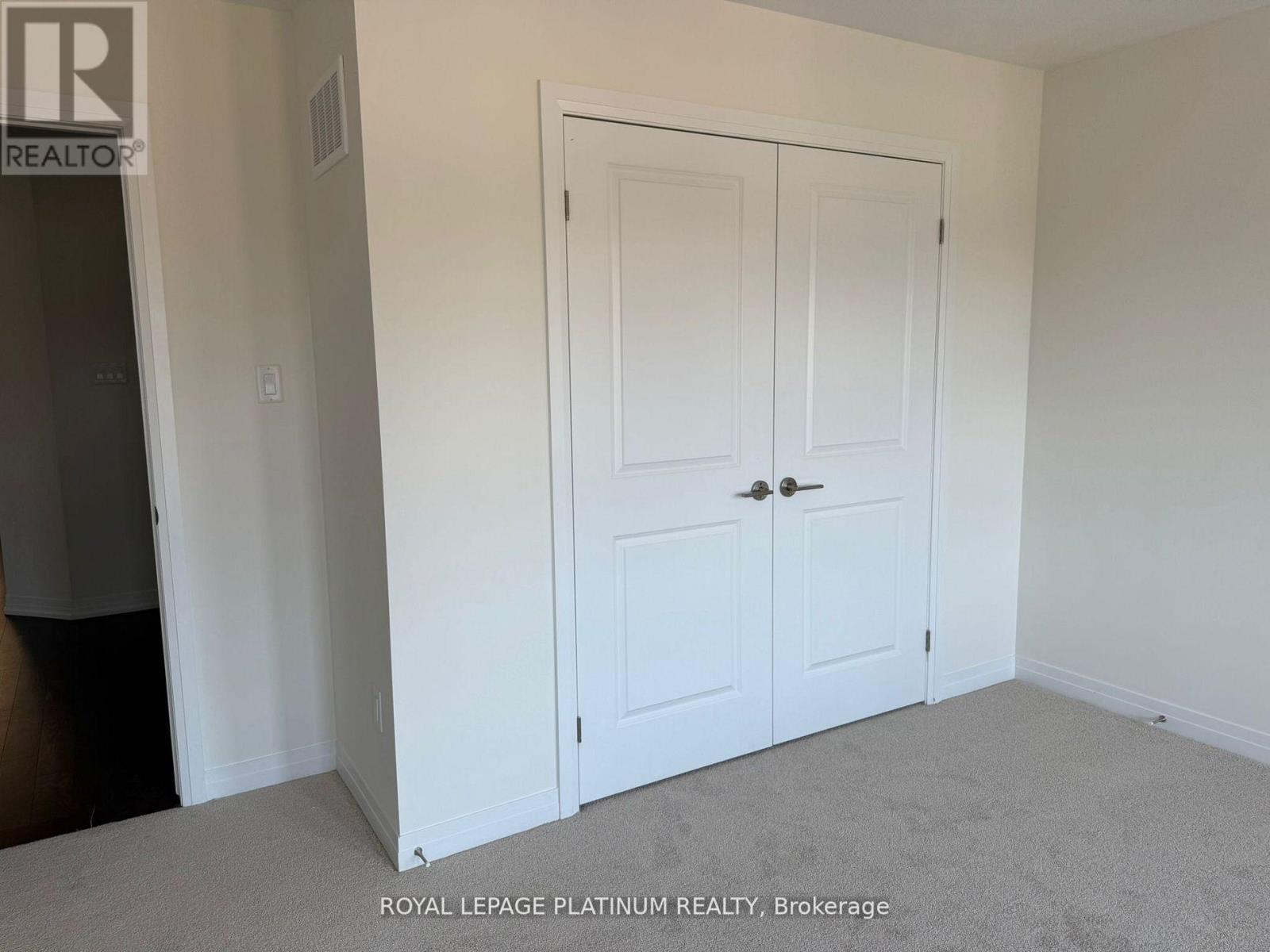 43 Mckernan Avenue, Brantford, ON - Indoor