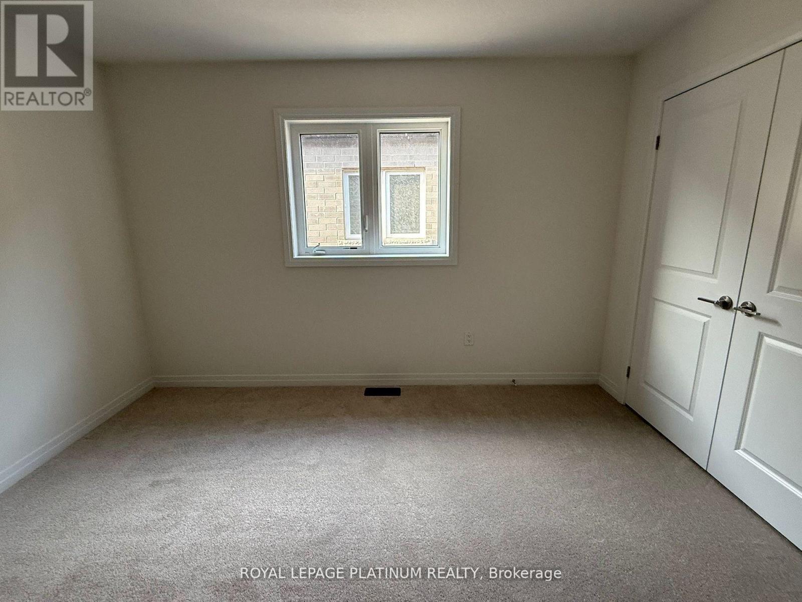 43 Mckernan Avenue, Brantford, ON - Indoor Photo Showing Other Room