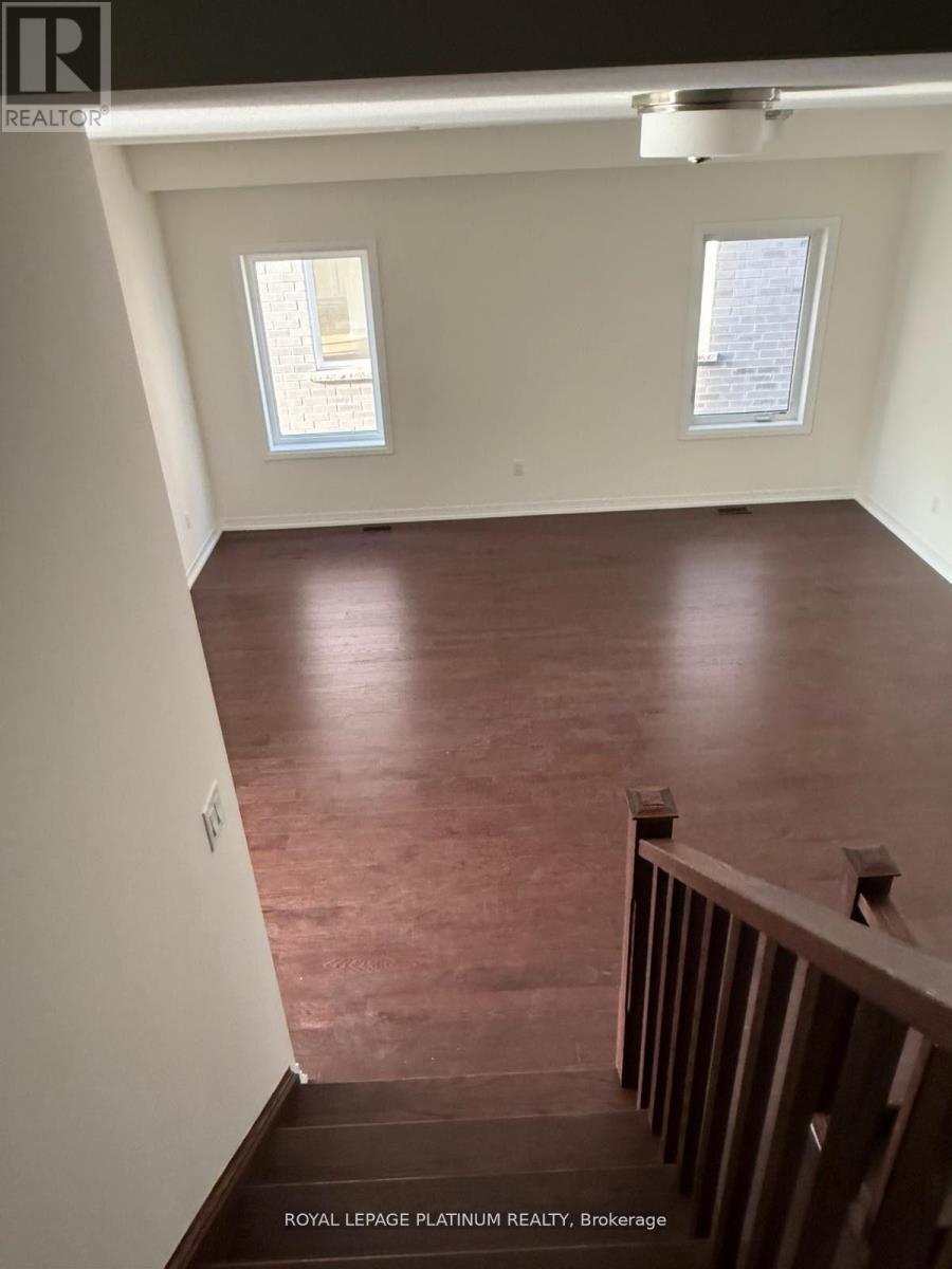 43 Mckernan Avenue, Brantford, ON - Indoor Photo Showing Other Room