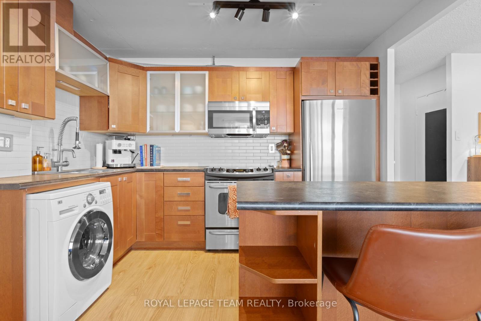 503 - 141 Somerset Street W, Ottawa, ON - Indoor Photo Showing Other Room