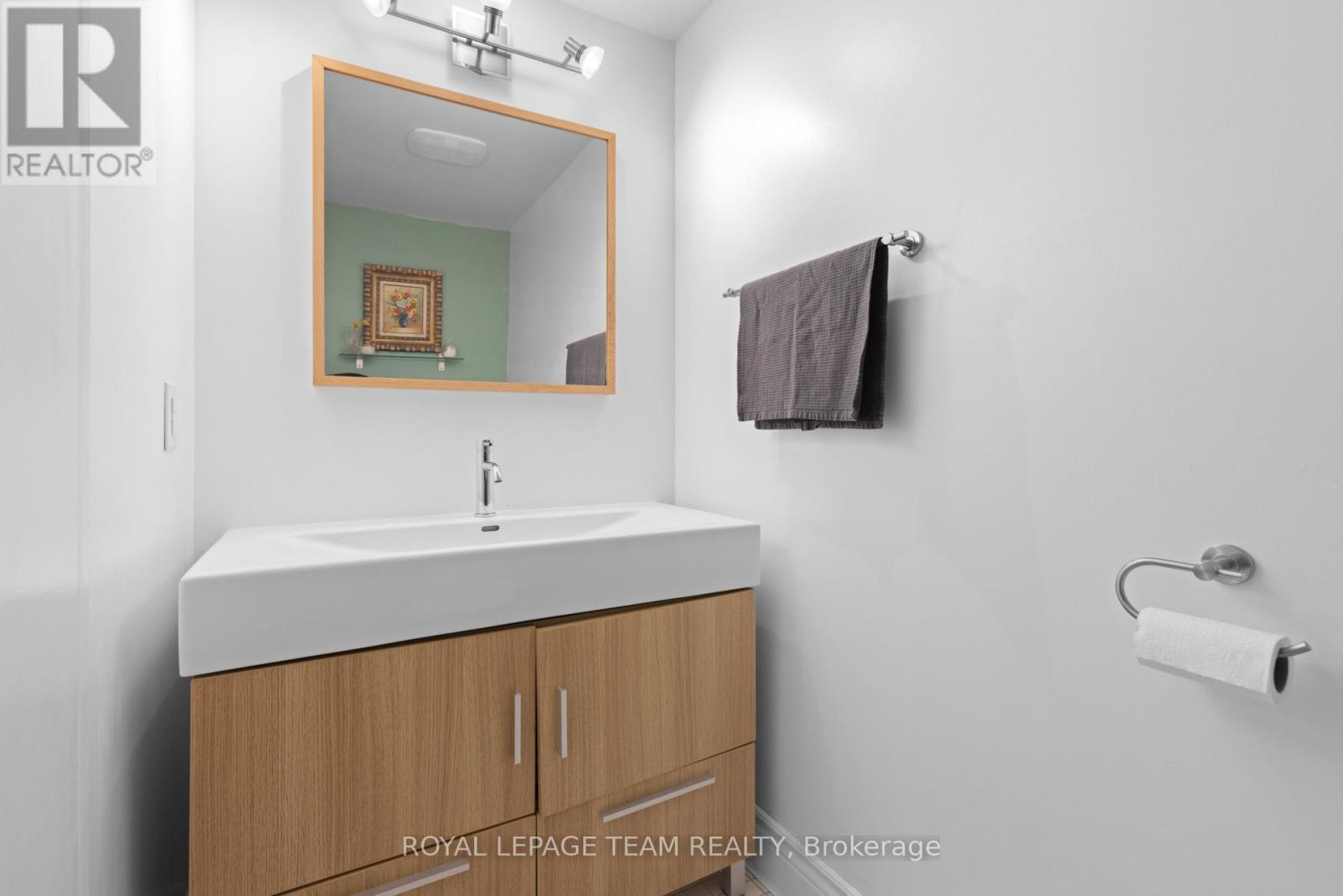 503 - 141 Somerset Street W, Ottawa, ON - Indoor Photo Showing Bathroom