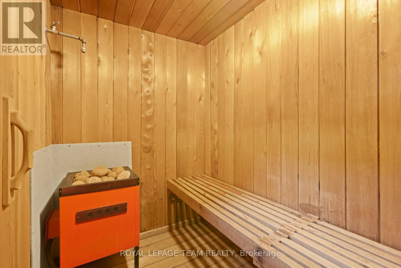 503 - 141 Somerset Street W, Ottawa, ON - Indoor Photo Showing Other Room