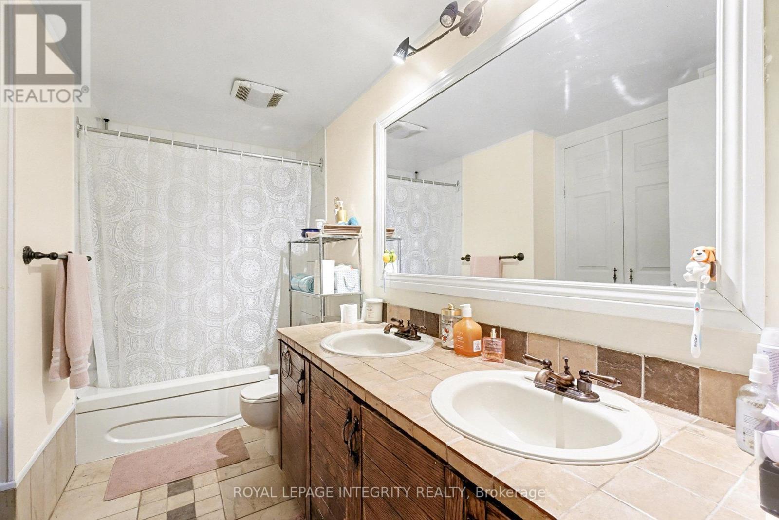 49 - 128 Rushford Private, Ottawa, ON - Indoor Photo Showing Bathroom