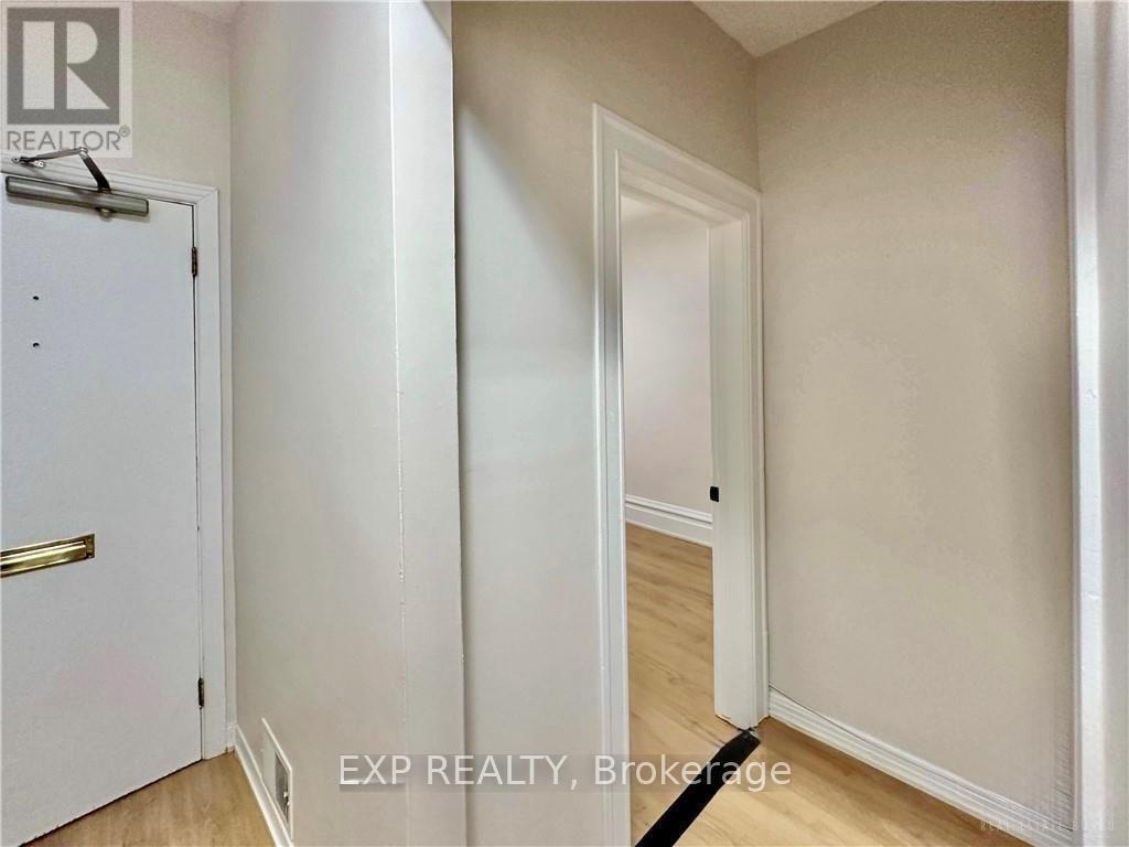 2 - 162 Ivy Crescent, Ottawa, ON