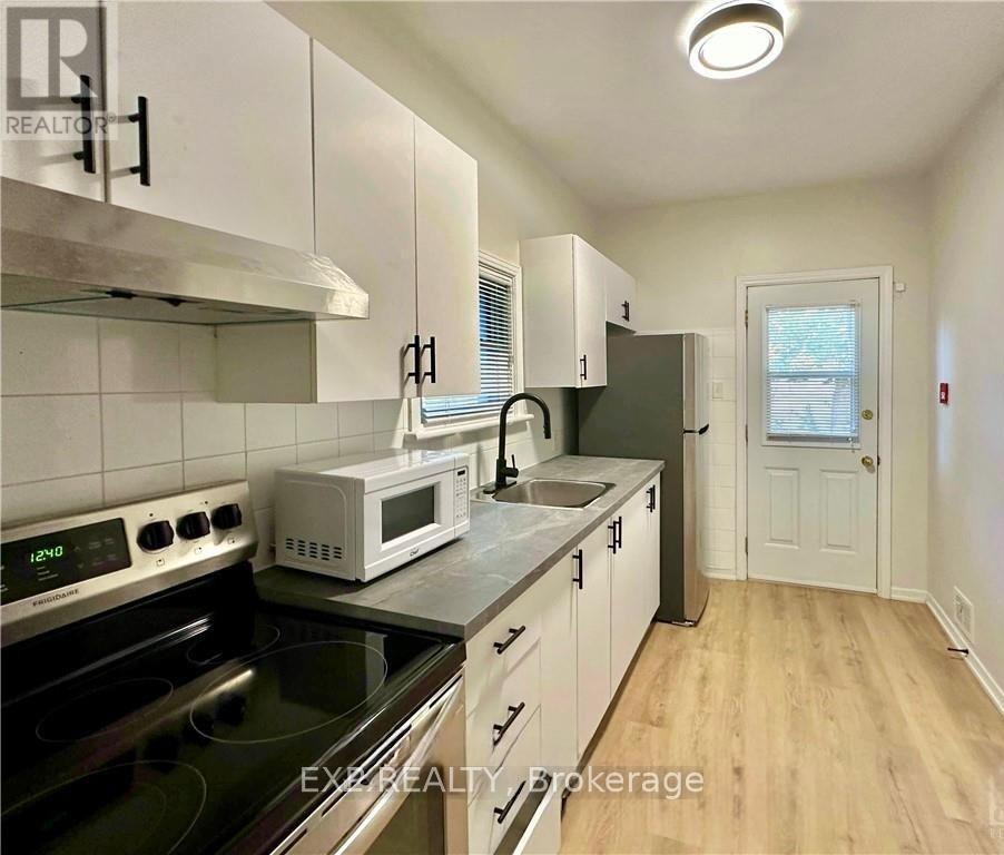 2 - 162 Ivy Crescent, Ottawa, ON