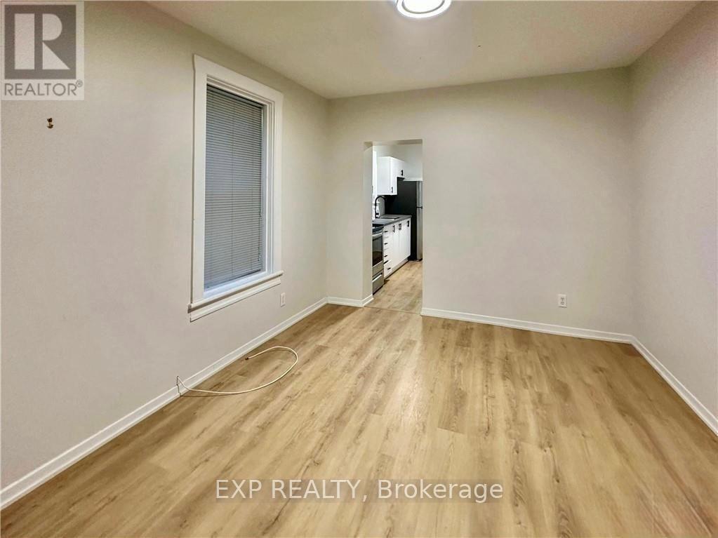 2 - 162 Ivy Crescent, Ottawa, ON